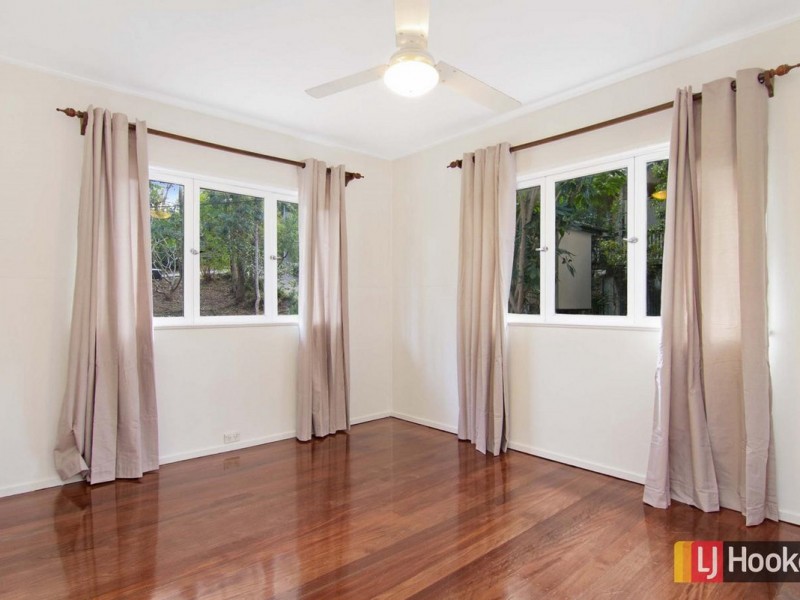 7 Grand Parade, Ashgrove, QLD 4060 AUS