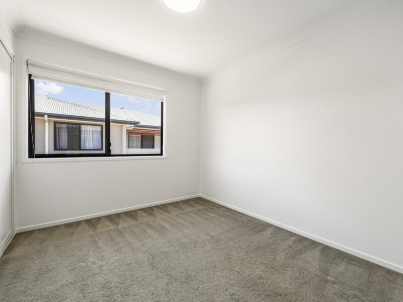 2/143 Baringa Street, Morningside, QLD 4170 AUS