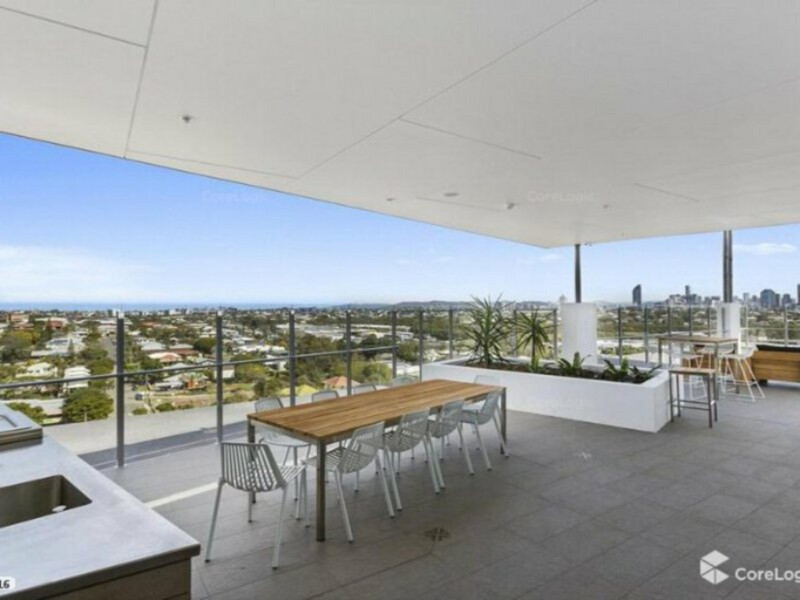 2033/123 Cavendish Road, Coorparoo, QLD 4151 AUS