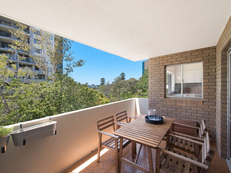 1/63 Dunmore Terrace, Auchenflower, QLD 4066 AUS