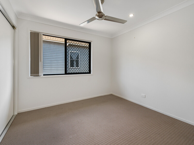 24 Brampton Crescent, Springfield Lakes, QLD 4300 AUS
