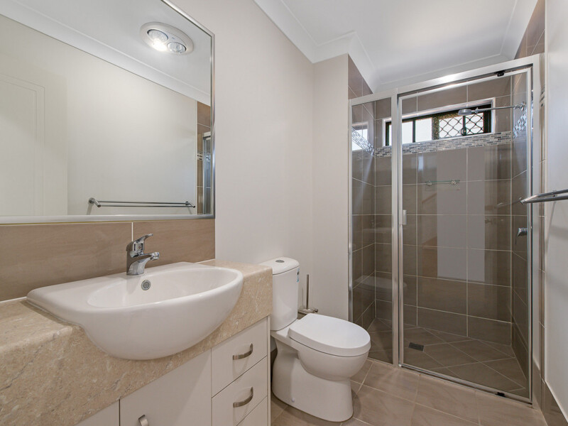 24 Brampton Crescent, Springfield Lakes, QLD 4300 AUS