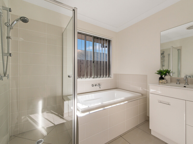 52 Stirling Circuit, Redbank Plains, QLD 4301 AUS