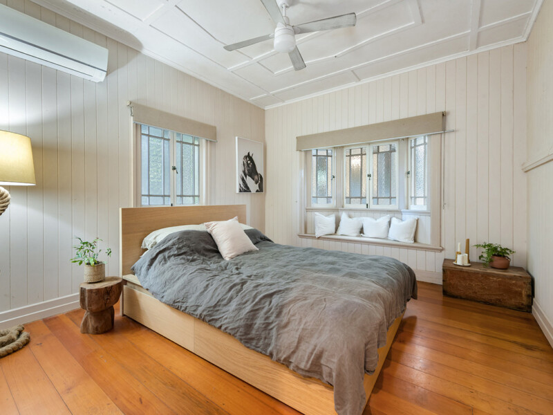 78 Stuartholme Road, BARDON, QLD 4065 AUS
