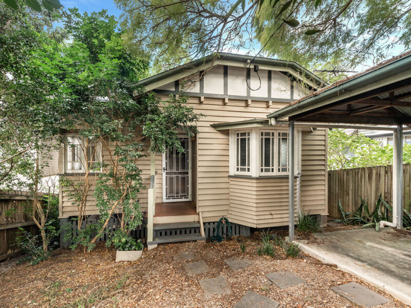 78 Stuartholme Road, BARDON, QLD 4065 AUS