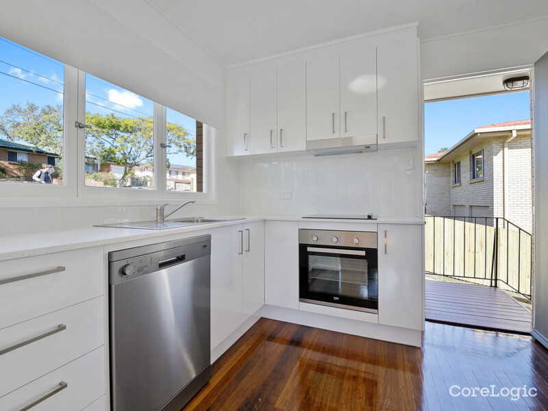 27 Rothwell Street, Mount Gravatt East, QLD 4122 AUS
