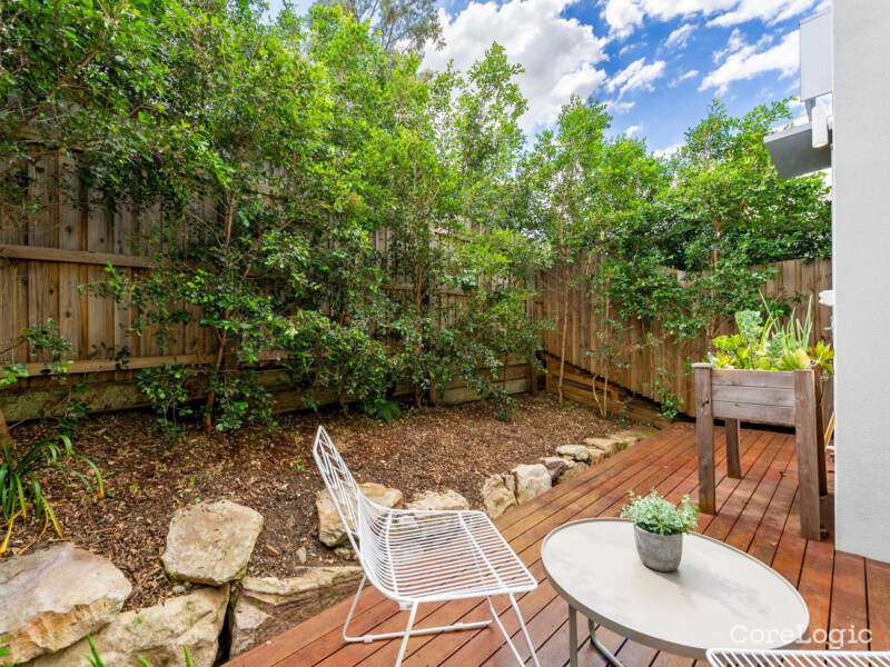 127/390 Simpsons Road, Bardon, QLD 4065 AUS