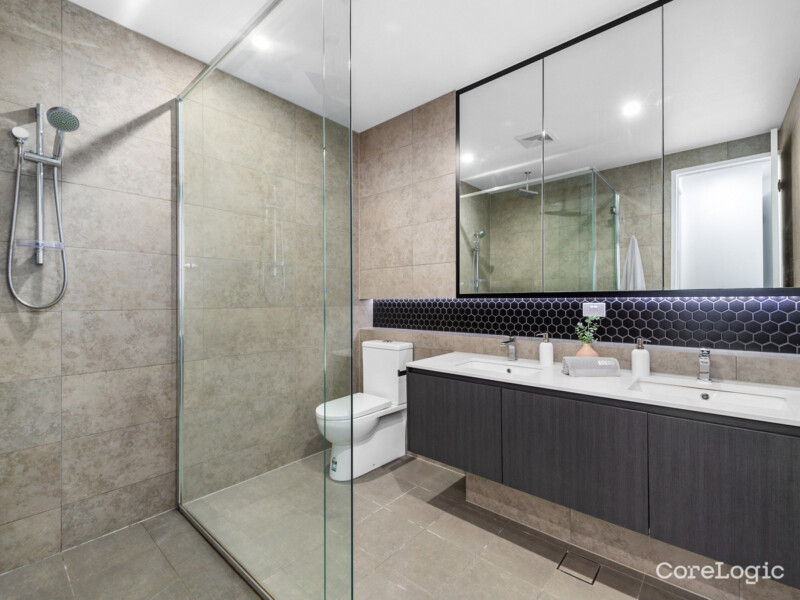 127/390 Simpsons Road, Bardon, QLD 4065 AUS