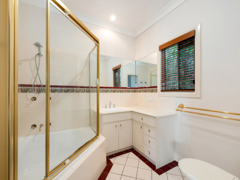 14 Willowood Place, The Gap, QLD 4061 AUS