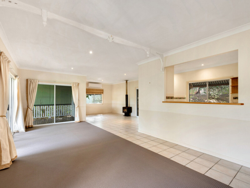 14 Willowood Place, The Gap, QLD 4061 AUS