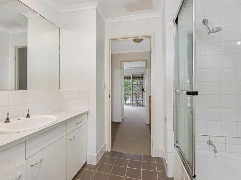 11/10 Halle Street, Everton Park, QLD 4053 AUS