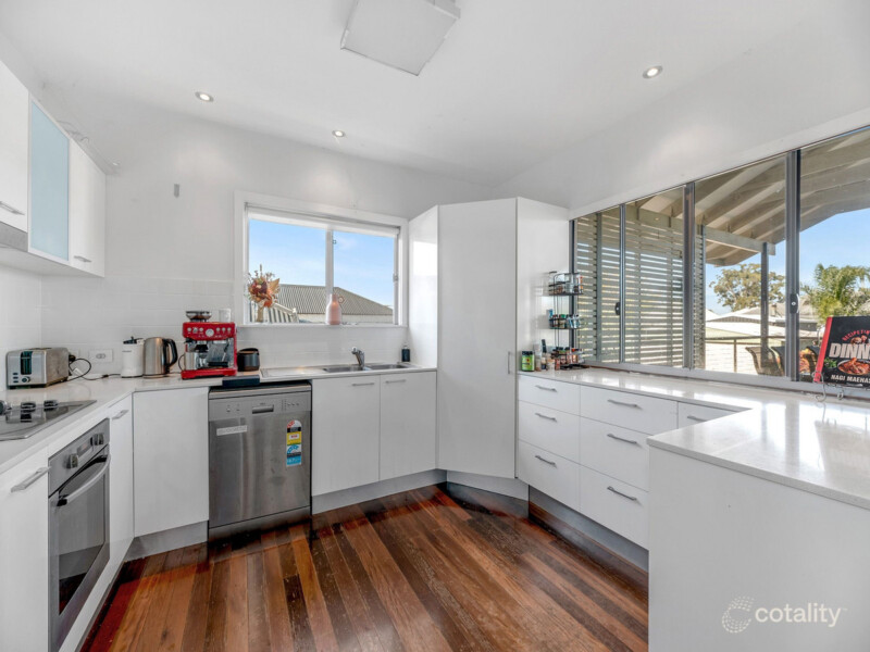 34 Forrest Street, Everton Park, QLD 4053 AUS