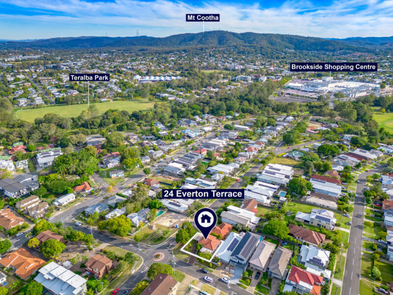 24 Everton Terrace, Everton Park, QLD 4053 AUS