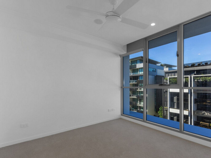 1006/42 Wyandra Street, Newstead, QLD 4006 AUS
