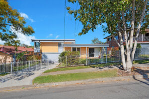 28 Bareena Street, Jindalee QLD 4074 5 Property Investment