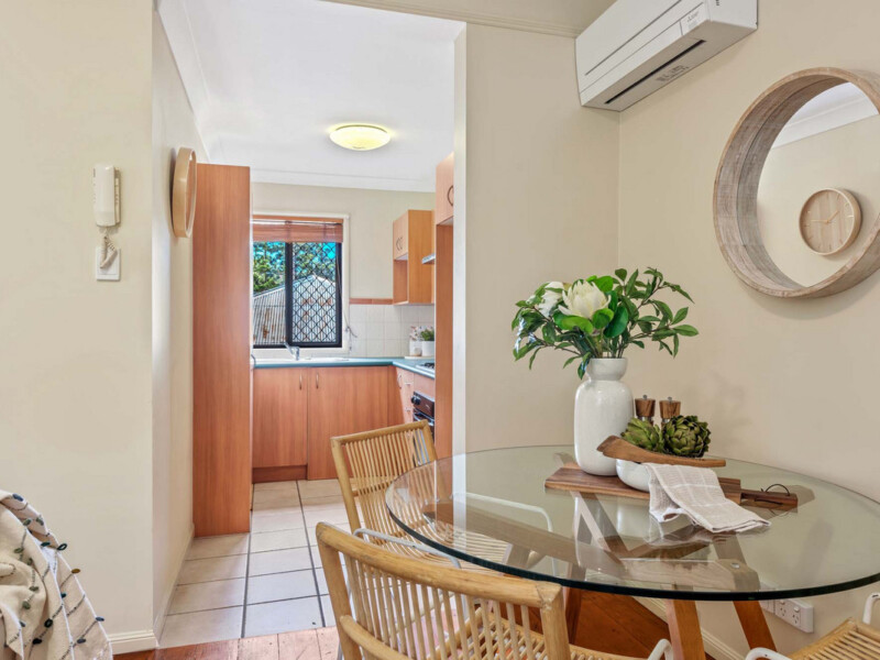 2/6 Rochester Terrace, Kelvin Grove, QLD 4059 AUS