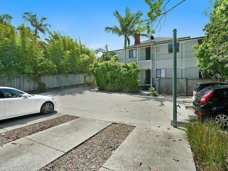 2/6 Rochester Terrace, Kelvin Grove, QLD 4059 AUS