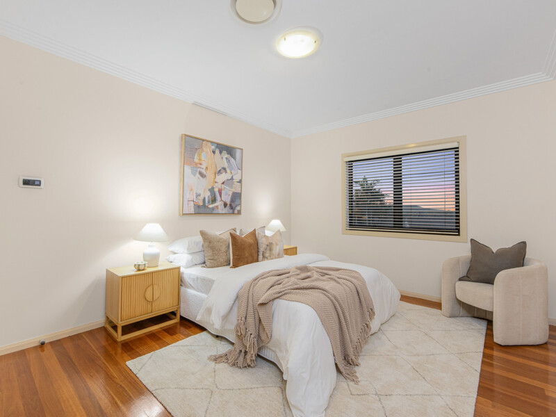 20 Becker Place, Mount Ommaney, QLD 4074 AUS