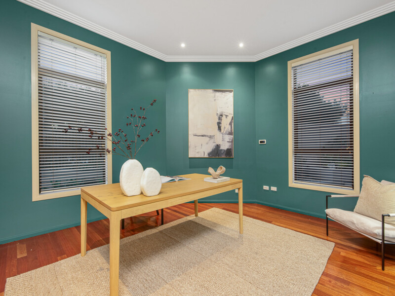 20 Becker Place, Mount Ommaney, QLD 4074 AUS