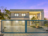 20 Becker Place, Mount Ommaney, QLD 4074 AUS