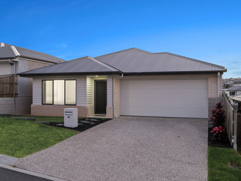 16 Orkney Street, Spring Mountain, QLD 4300 AUS