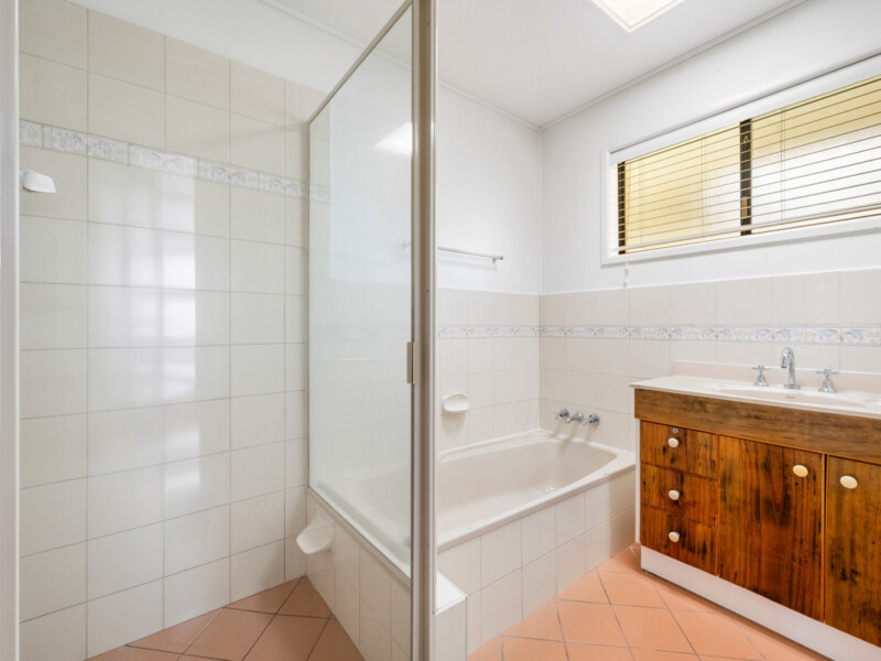 40 Joalah Crescent, Ferny Hills, QLD 4055 AUS