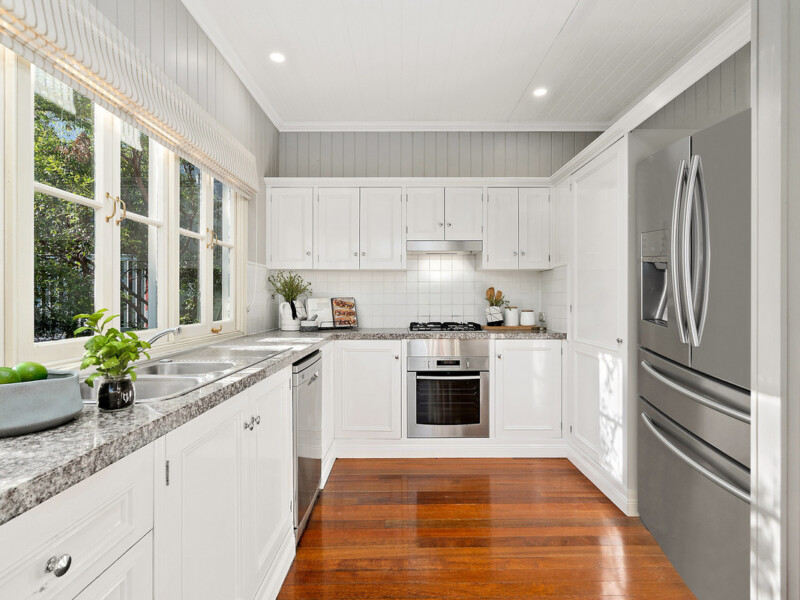 208 Arthur Street, TENERIFFE, QLD 4005 AUS