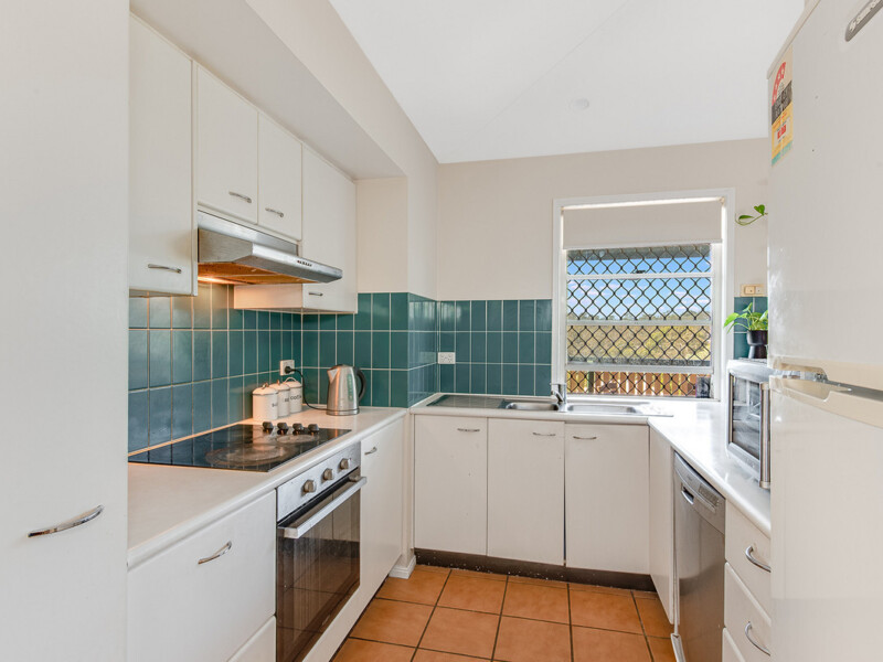 12/82 Russell Tce, Indooroopilly, QLD 4068 AUS