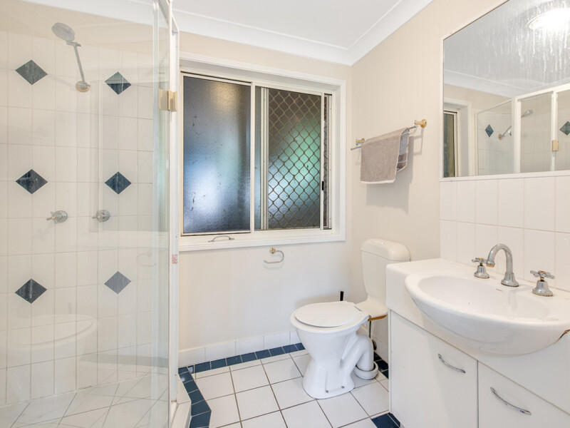 12/82 Russell Tce, Indooroopilly, QLD 4068 AUS