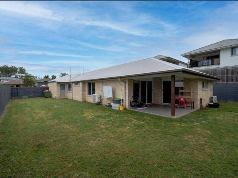 4 Pine Court, Springfield Lakes, QLD 4300 AUS