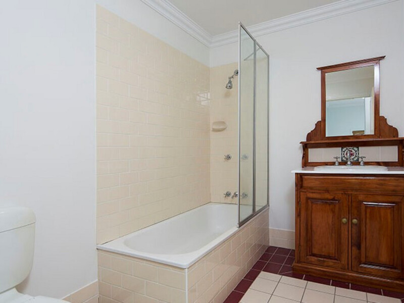 4/29 Foster Street, NEWMARKET, QLD 4051 AUS