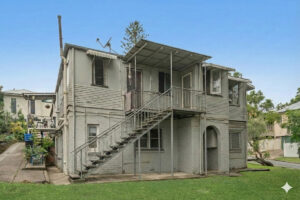 26 Somervell Street, Annerley QLD 4103 1 Property Investment