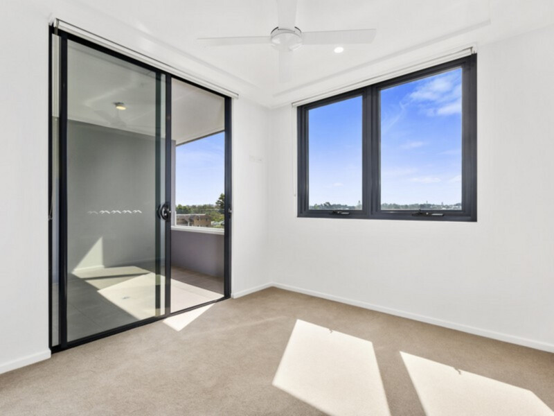 1027/123 Cavendish Road, Coorparoo, QLD 4151 AUS