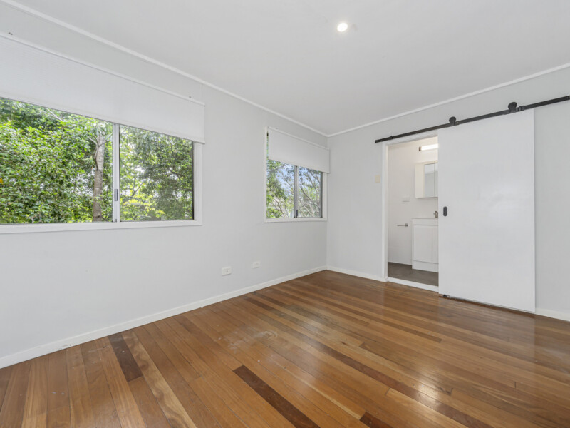 6 Lance Street, Sherwood, QLD 4075 AUS