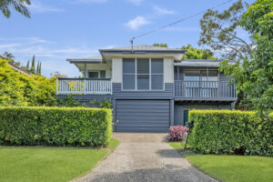 6 Lance Street, Sherwood QLD 4075 2 Property Investment