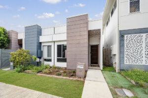 22 Beagle Street, Fitzgibbon QLD 4018 1 Property Investment