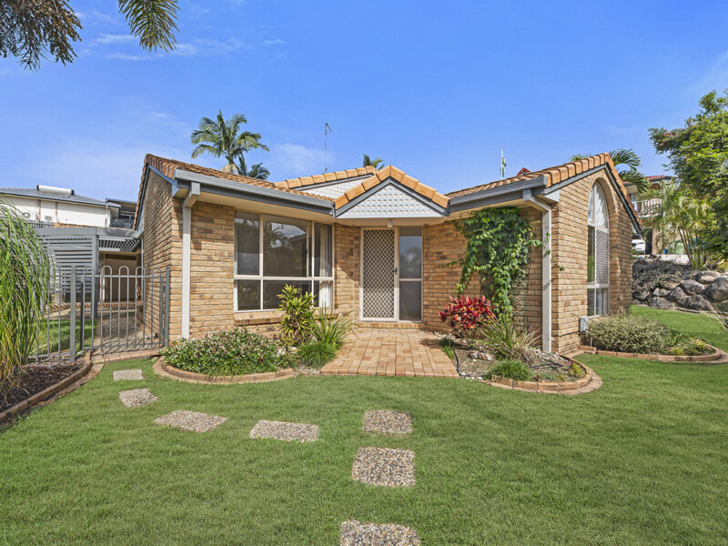 13 Gum Leaf Court, ALBANY CREEK, QLD 4035 AUS