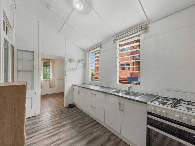 2/26 Somervell Street, Annerley, QLD 4103 AUS