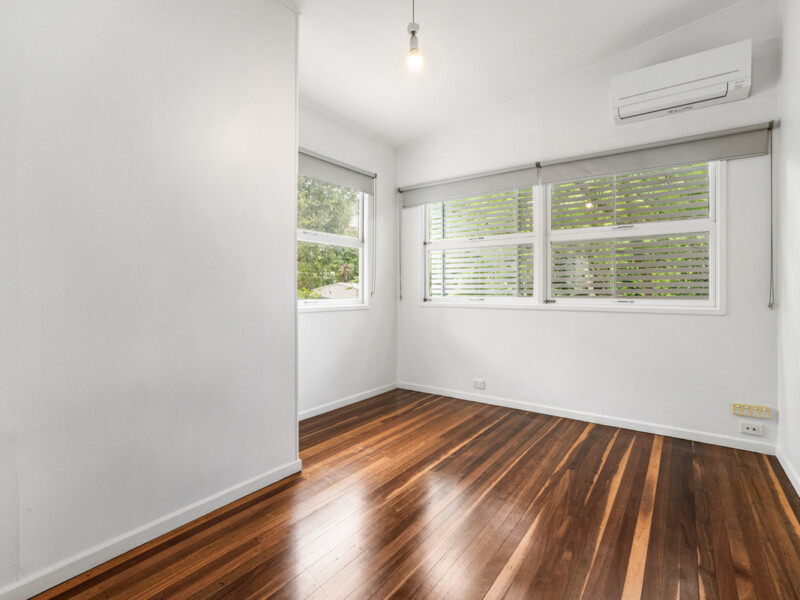 74 Warburton Street, Bardon, QLD 4065 AUS