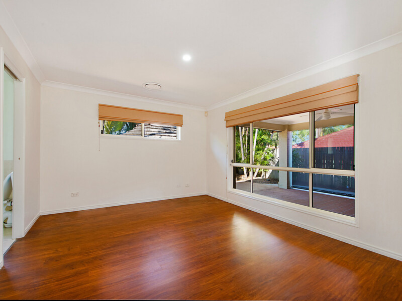 10 Viewpoint Drive, Springfield Lakes, QLD 4300 AUS