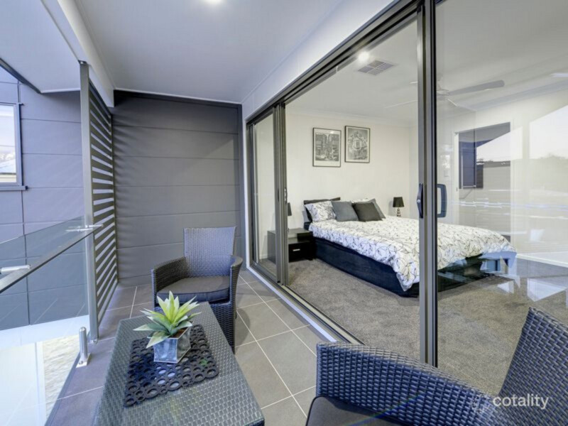 1/8 Pashen Street, Morningside, QLD 4170 AUS