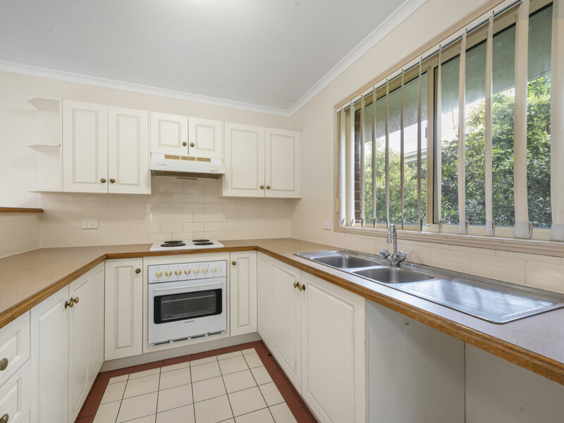 2/14 Brook Street, Everton Park, QLD 4053 AUS