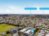 12 Reach Place, Bulimba, QLD 4171 AUS