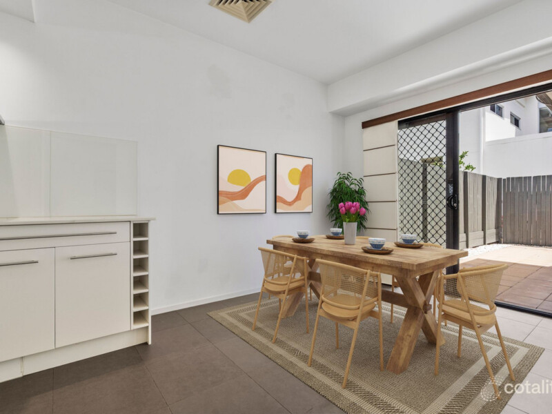 12 Reach Place, Bulimba, QLD 4171 AUS