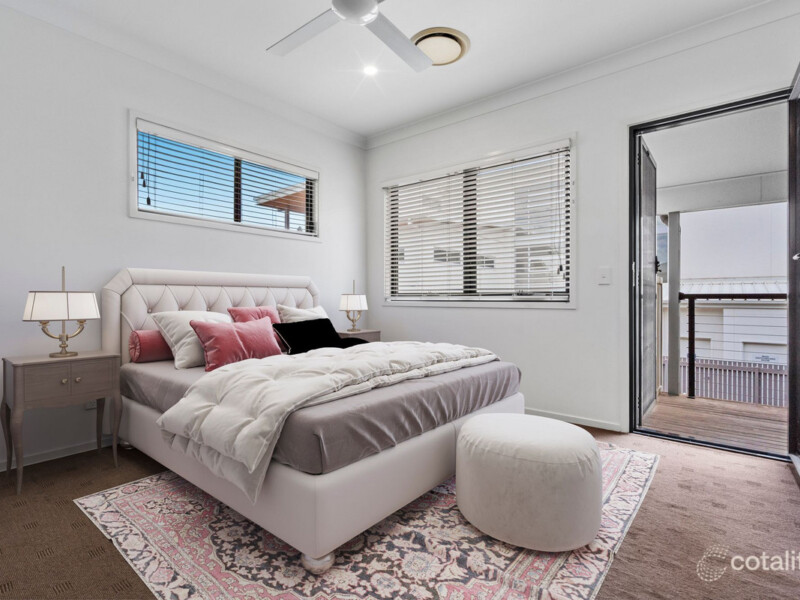 12 Reach Place, Bulimba, QLD 4171 AUS