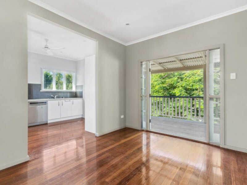 38 Sunrise Street, Ashgrove, QLD 4060 AUS