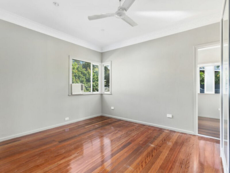 38 Sunrise Street, Ashgrove, QLD 4060 AUS