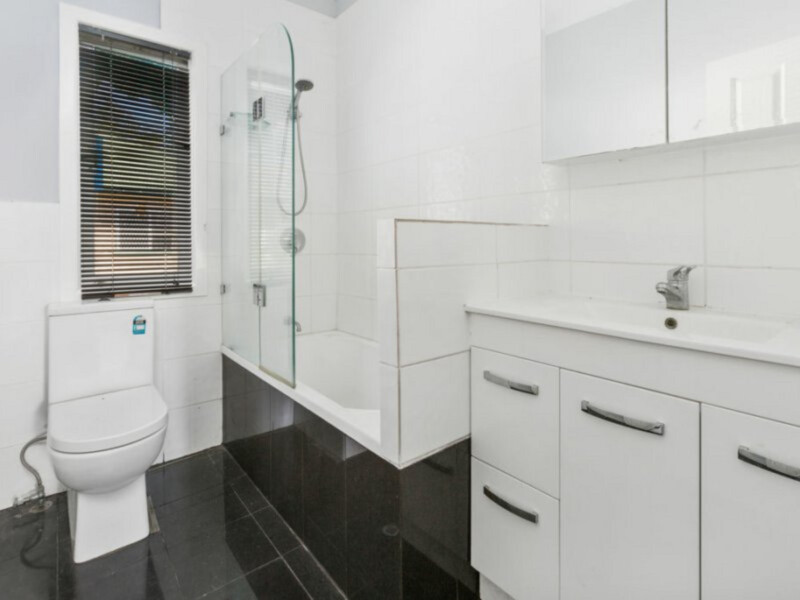 38 Sunrise Street, Ashgrove, QLD 4060 AUS