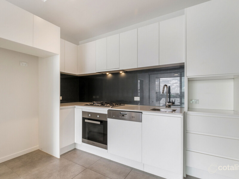 605/5 Cameron Street, South Brisbane, QLD 4101 AUS