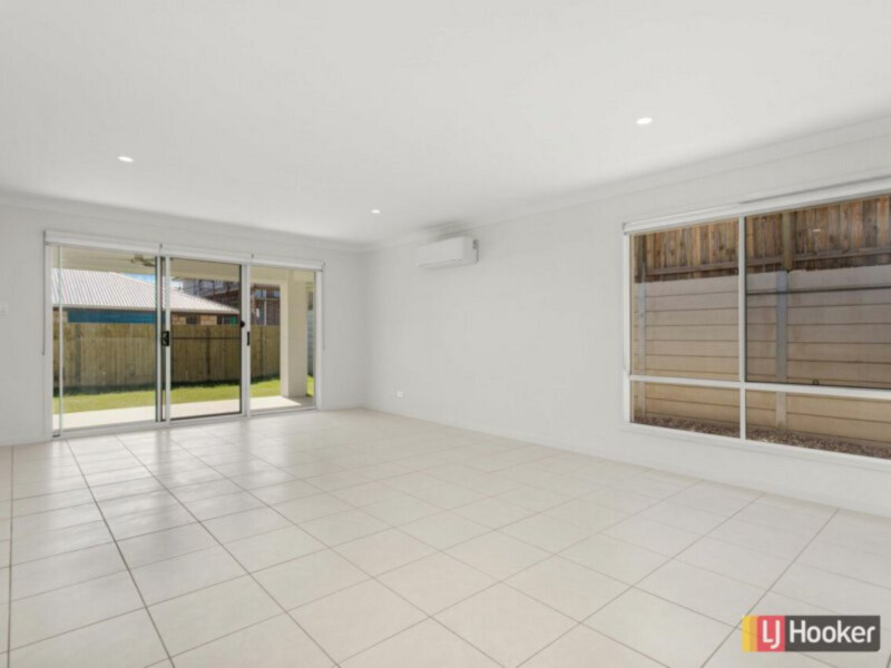 4 Hardwood Street, Spring Mountain, QLD 4300 AUS